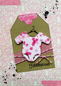 Romantique pyjama pour une petite fille